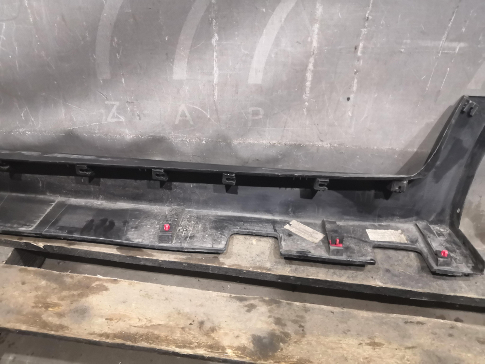 Накладка порога правая Hyundai Creta 1 (GS) 16-21 Б/У Оригинал 87754M0000