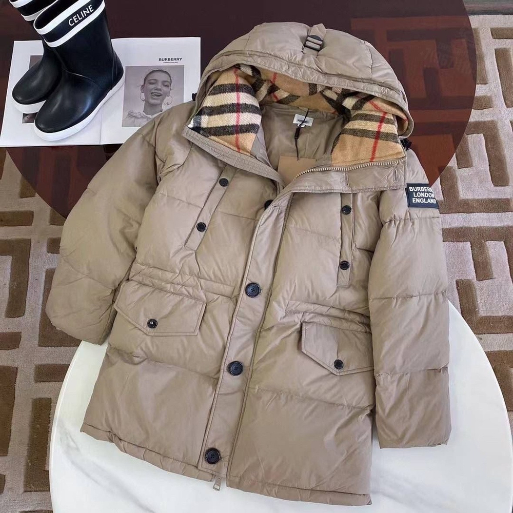 Пуховик Burberry