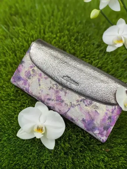 Компактный кошелек из лазерной натуральной кожи