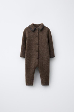 ZARA ВЯЗАНЫЙ КОМБИНЕЗОН С КОНТРАСТНЫМИ ДЕТАЛЯМИ, КОРИЧНЕВЫЙ