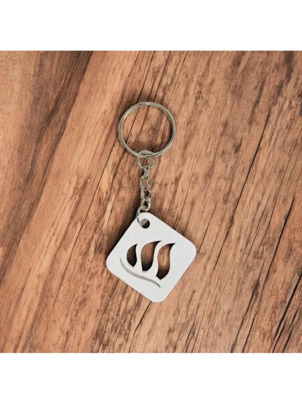 Брелок акриловый