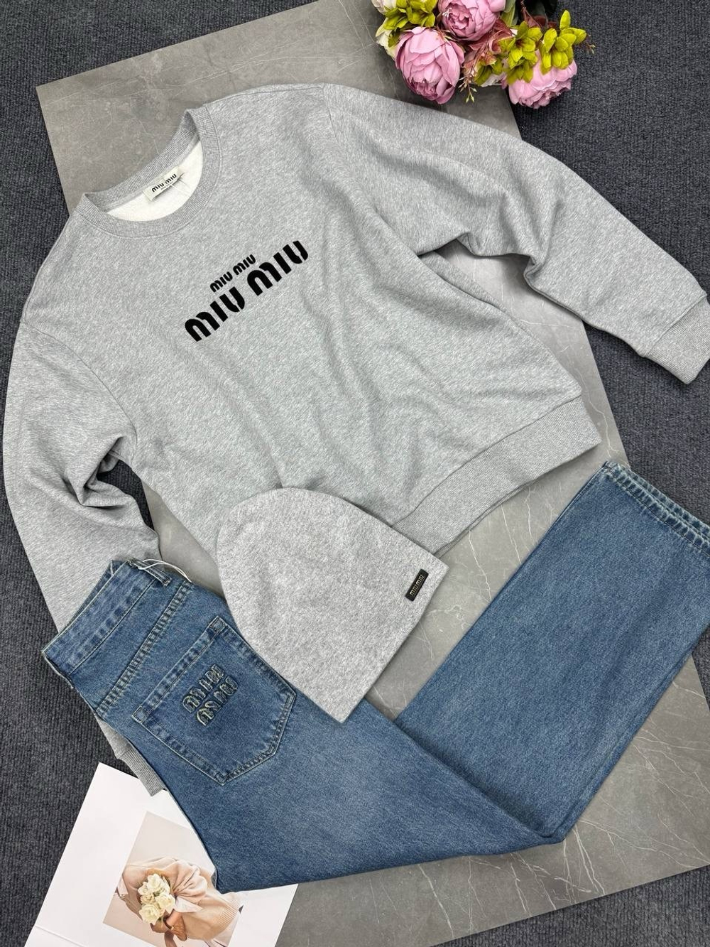Свитшот Miu Miu