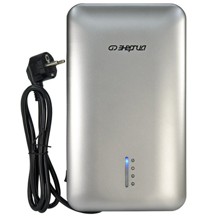 Стабилизатор напряжения Энергия Expert 800 220В