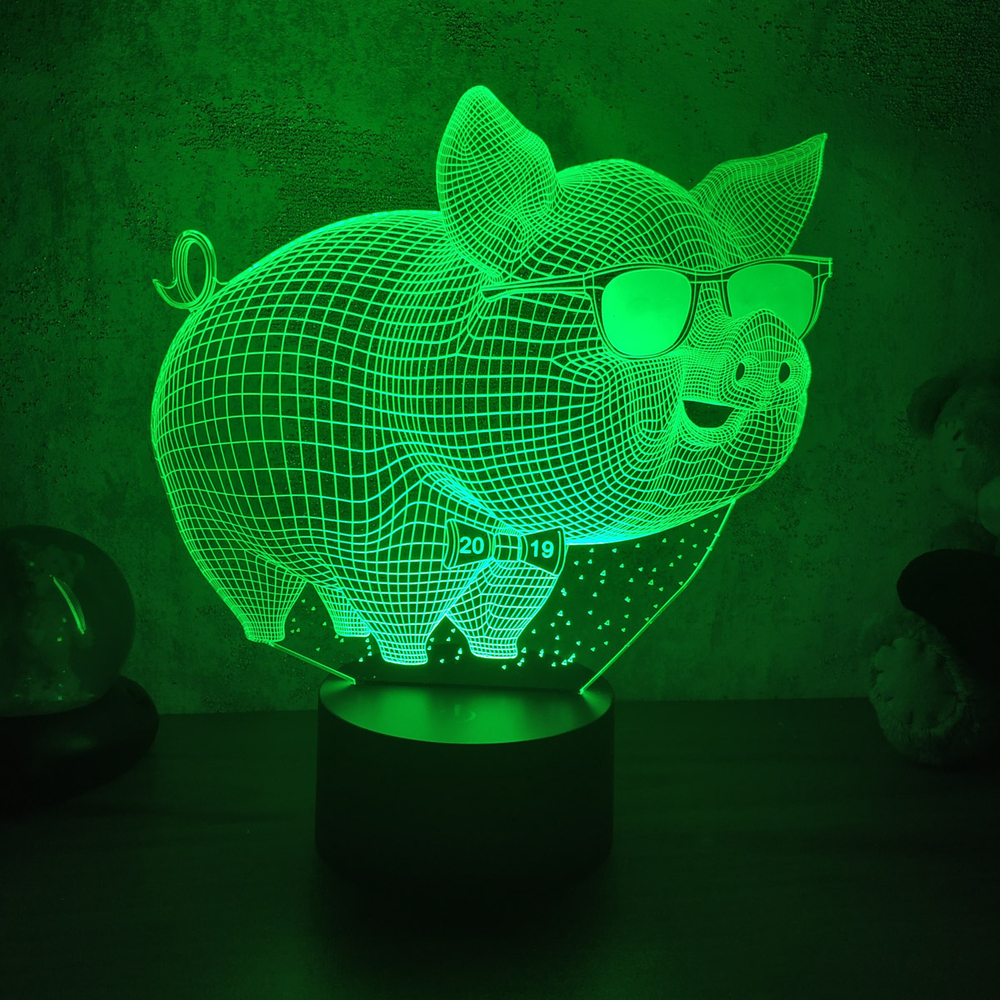 3Д-светильник "Поросенок в очках"