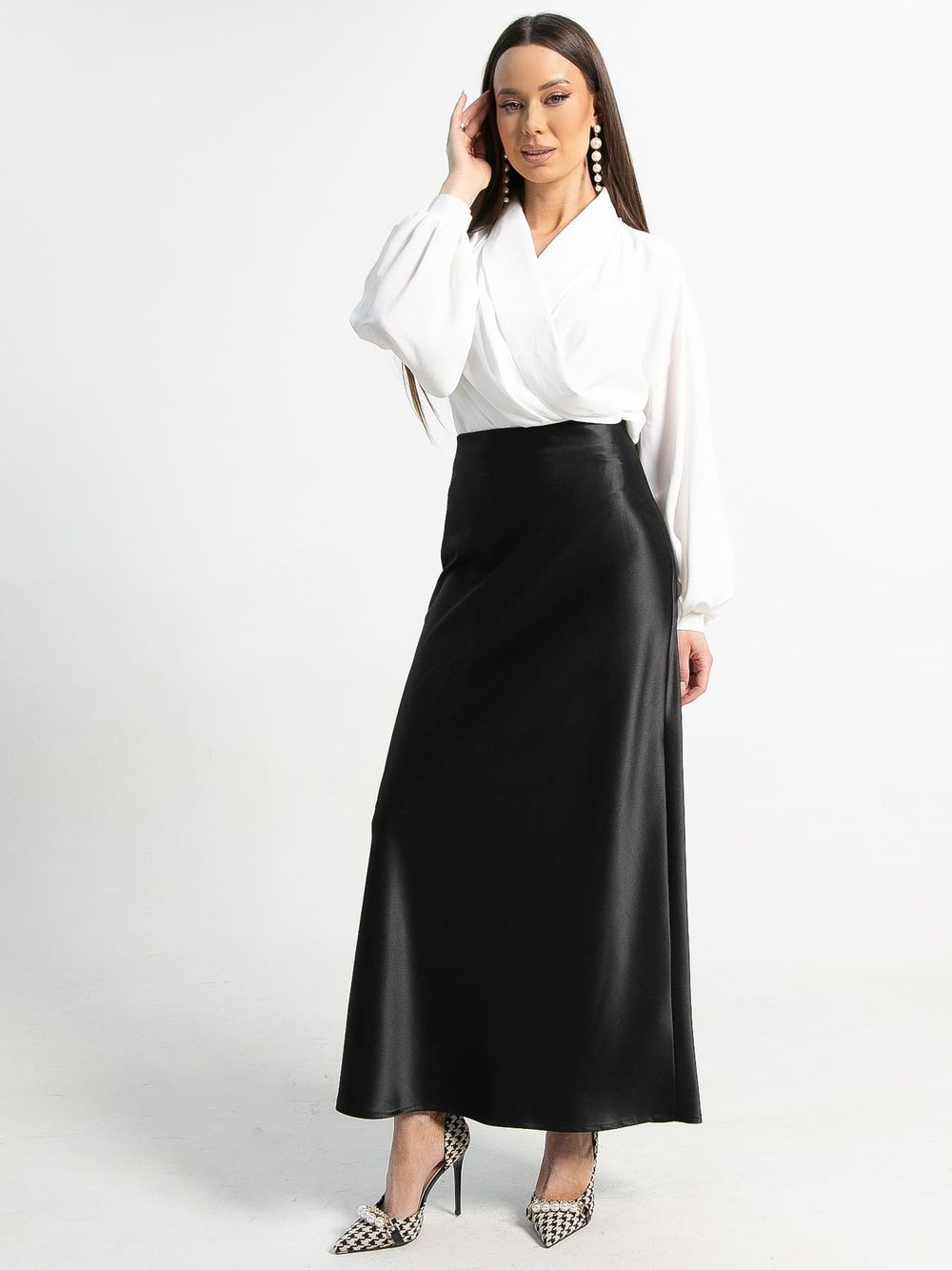 Юбка атласная Эвелин (черная) Ю15258-25М LT Collection