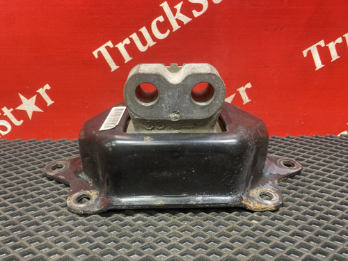 Подушка двигателя задняя