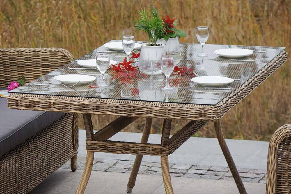 "Гляссе" обеденная группа из искусственного ротанга, цвет соломенный