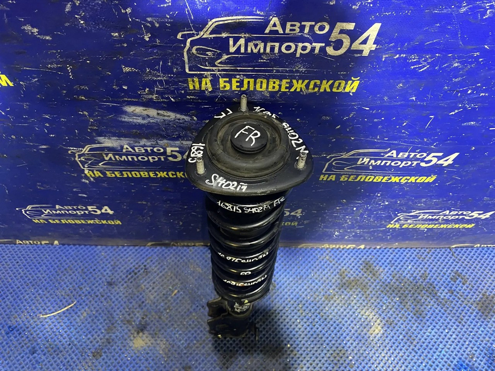 Стойка передняя правая TOYOTA TOWNACE 2008-2020
