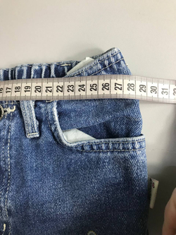 Джинсы Gloria Jeans с бабочками, на 8/9 лет