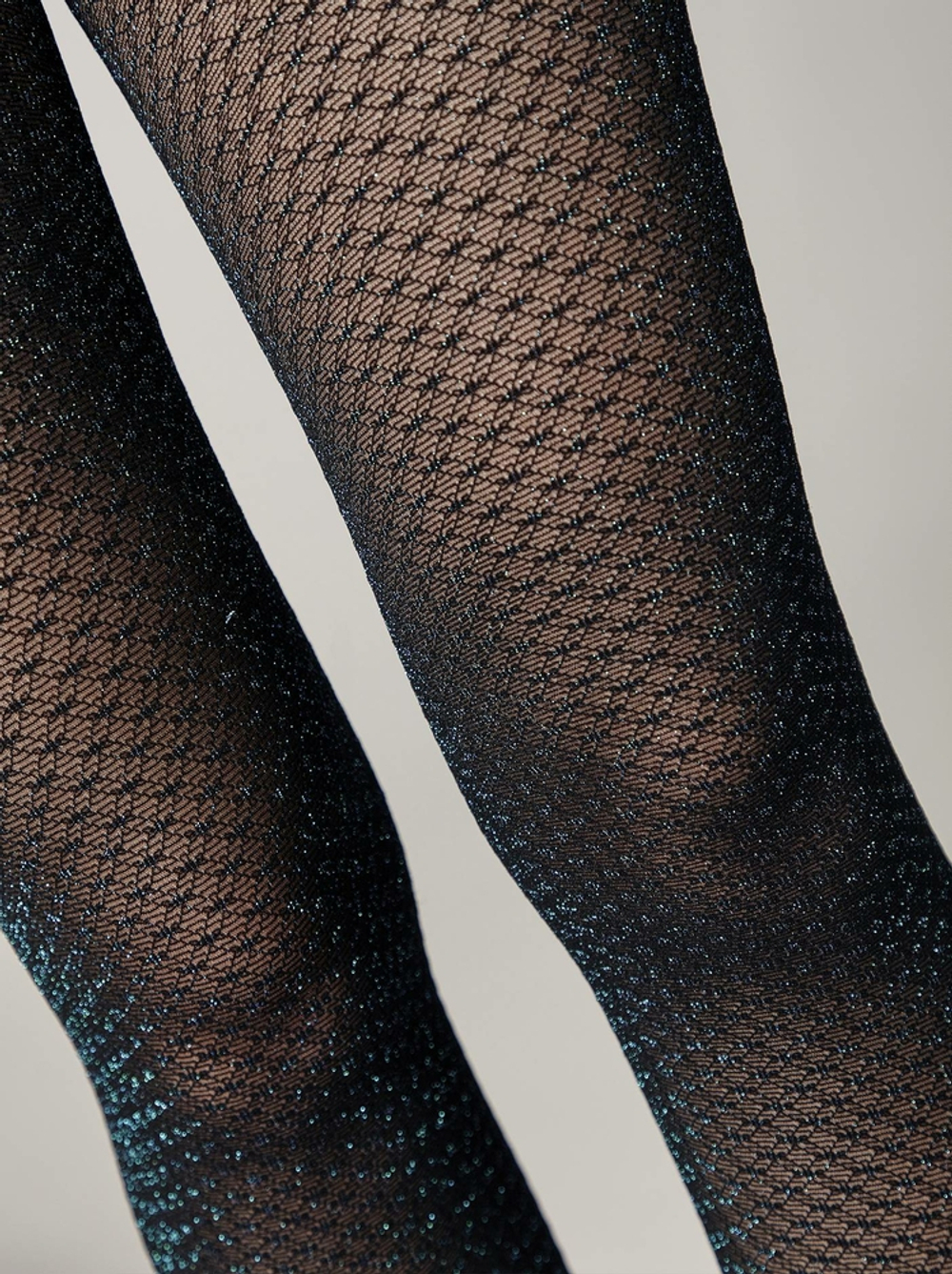 CONTE FETE Колготки женские с ажурным геометрическим рисунком и цветным люрексом