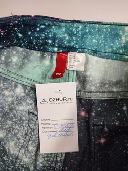Брюки H&M с принтом 44 размер