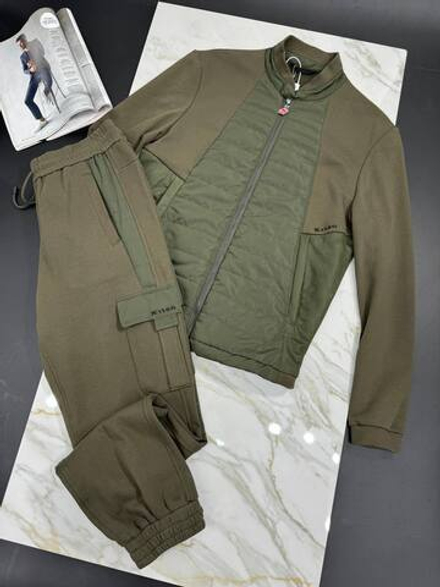 Костюм Kiton