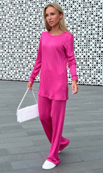 Костюм из вискозы в рубчик