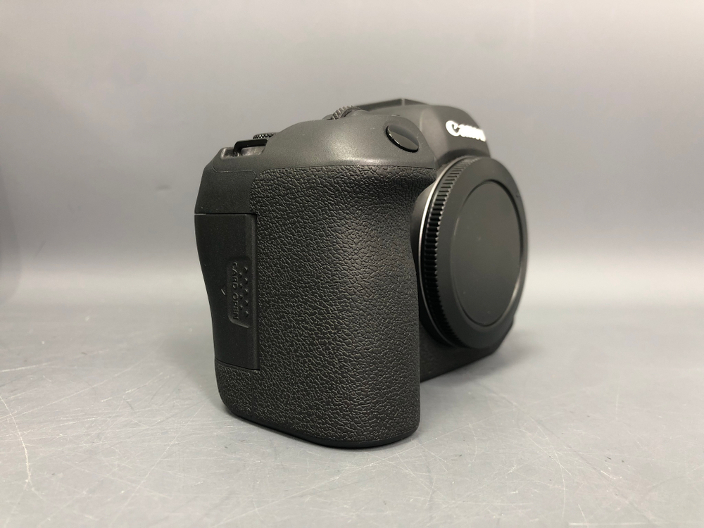 Canon EOS R6 Mark II 2.000 кадров
