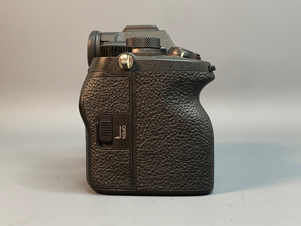 Sony A7 Mark IV 4.950 кадров