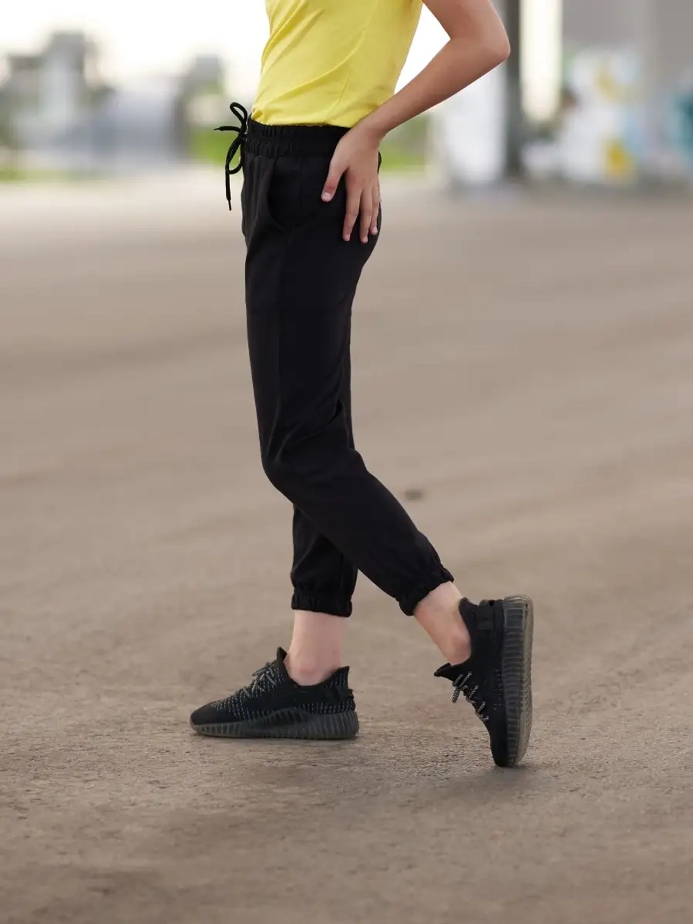 брюки спортивные