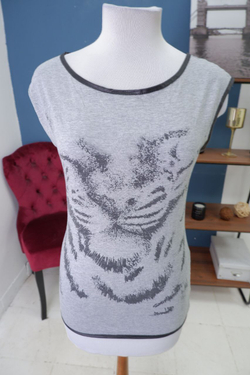 Футболка Gloria Jeans с принтом 46 размер