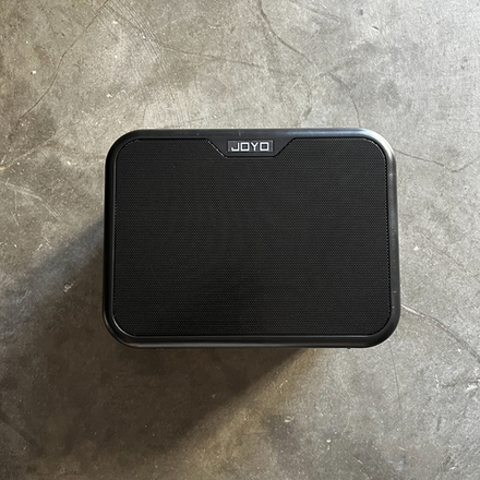 MA-10B Портативный комбоусилитель для бас-гитары батарейки 10Вт Joyo