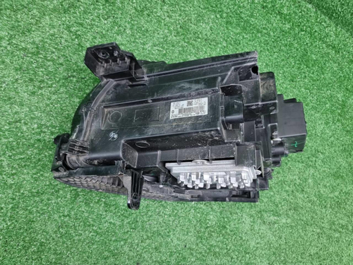 Битая Фара правая Geely Tugella (2019-2024) LED