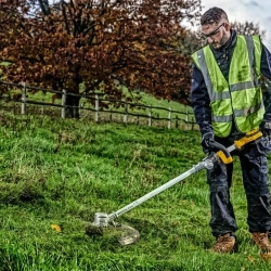 DeWalt DCMST561N триммер аккумуляторный (без АКБ и ЗУ)