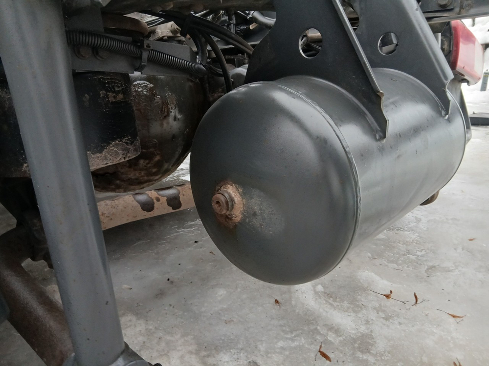 Ресивер воздушный 36L 2017г.