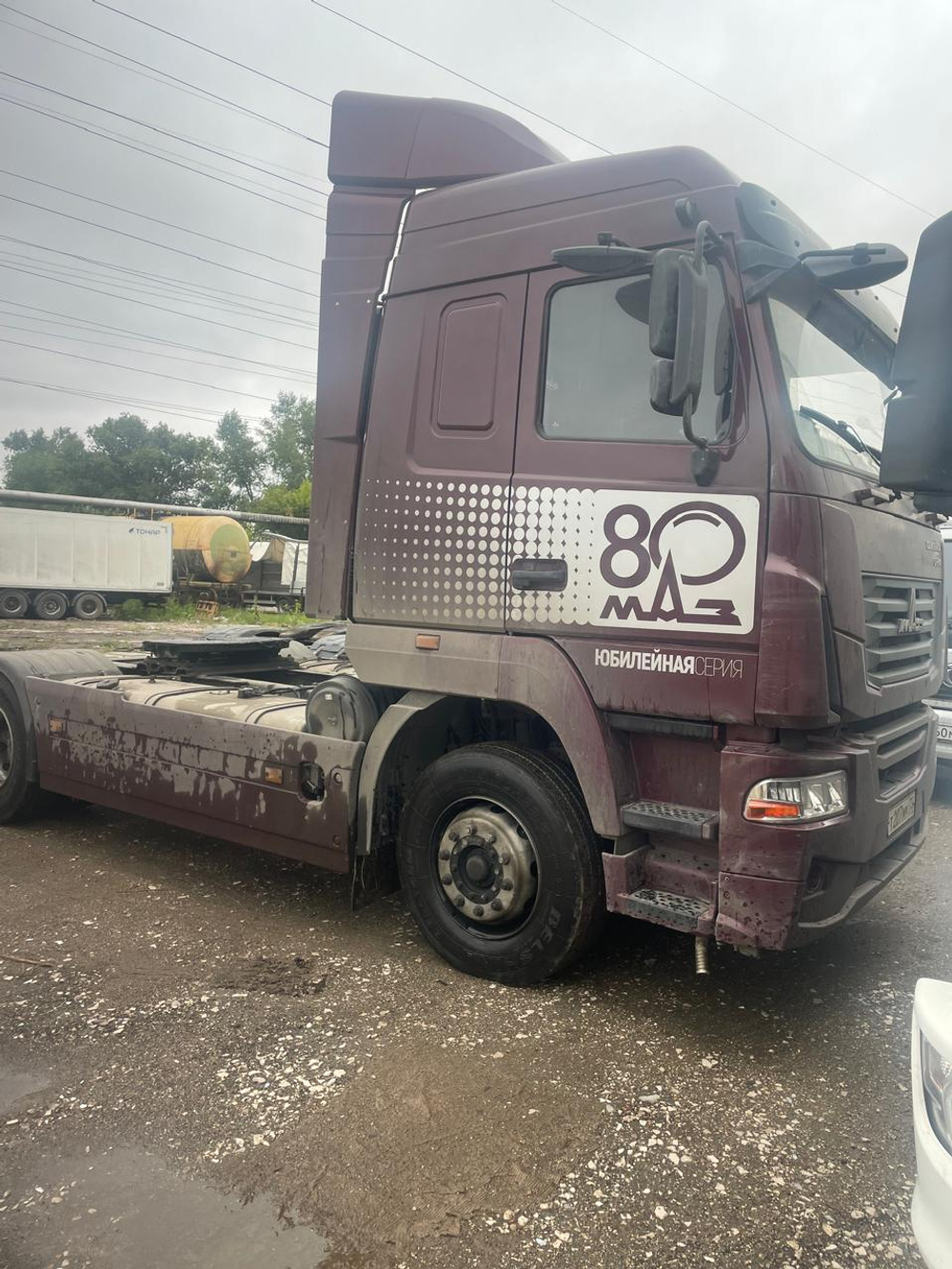 МАЗ 5440 4x2 Седельный тягач 54402L-2531-031 (Дизельный, 11,8 л, 454 л.с., АТ)