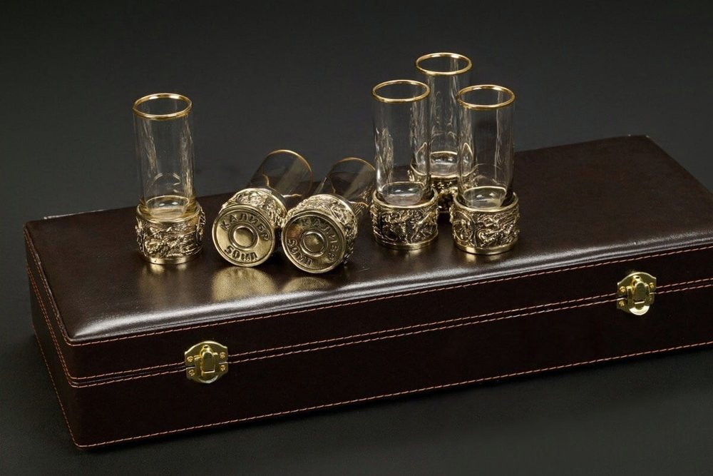 Набор стопок патрон "Охота" 6 шт. в подарочной кейсе с художественным оформлением