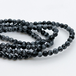 Обсидиан "Снежный" бусины, диаметр около 4,3-4,5 мм, цена за отрезок 19 см (1/2 нити)