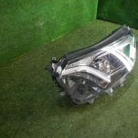Фара левая Toyota Rav 4 CA40 (2015-2019) галоген