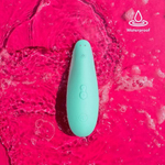 Бесконтактный клиторальный стимулятор Womanizer Classic 2 - Marilyn Monroe (мятный)