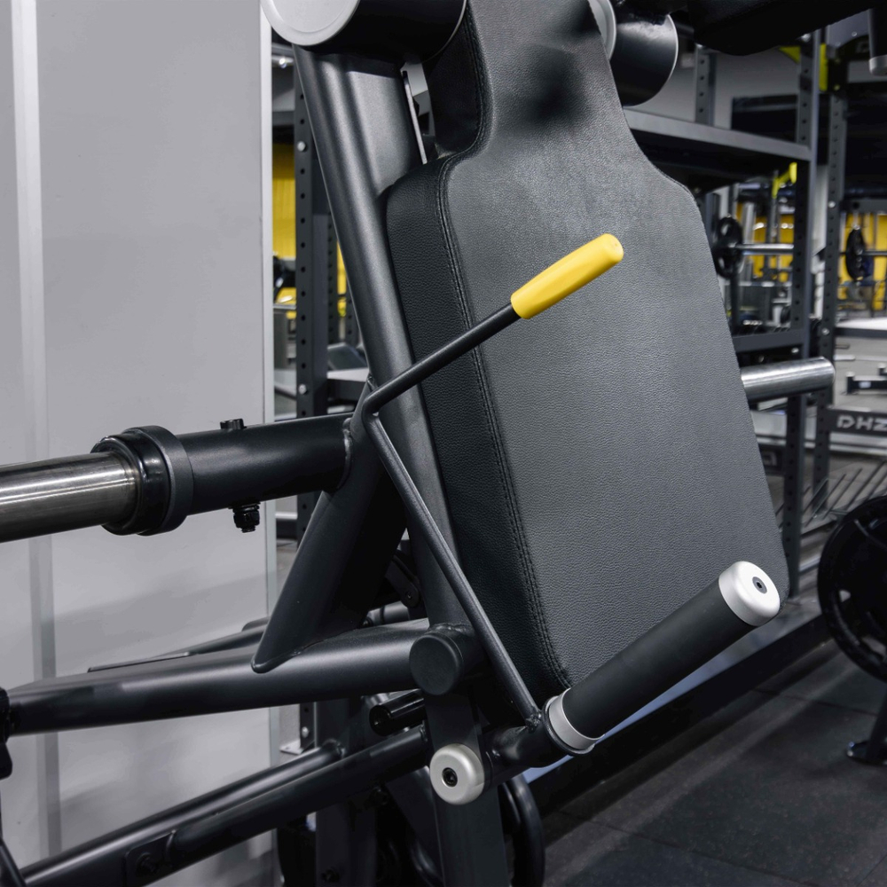 U2065 Приседание