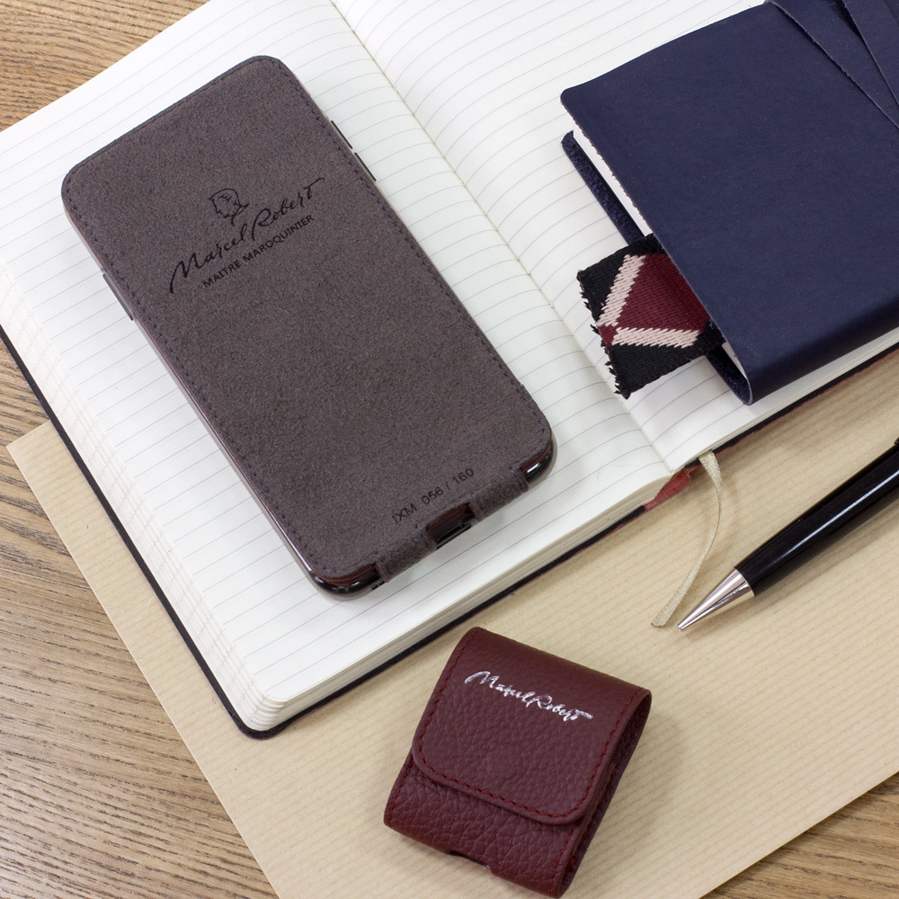 Чехол для iPhone XS Max из натуральной кожи теленка, бордового цвета