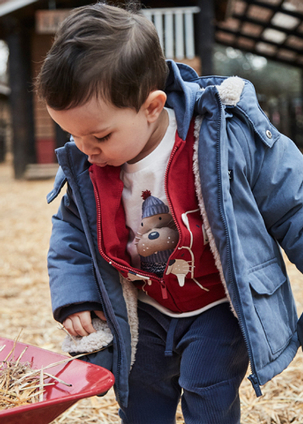 Куртка с варежками