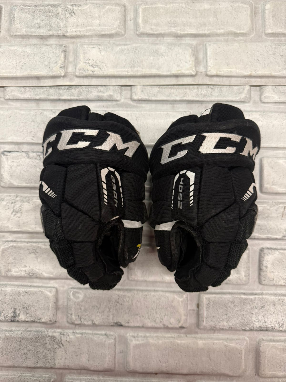 CCM tacks 4052 JR 10"