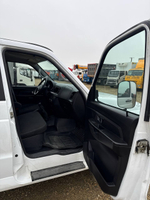 UAZ Profi 236324 (Борт/Тент, Бензиновый, 2,7 л, 150 л.с.)