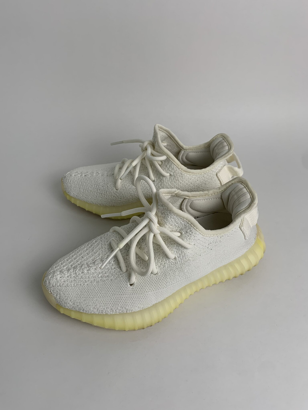 Кроссовки Adidas Yeezy