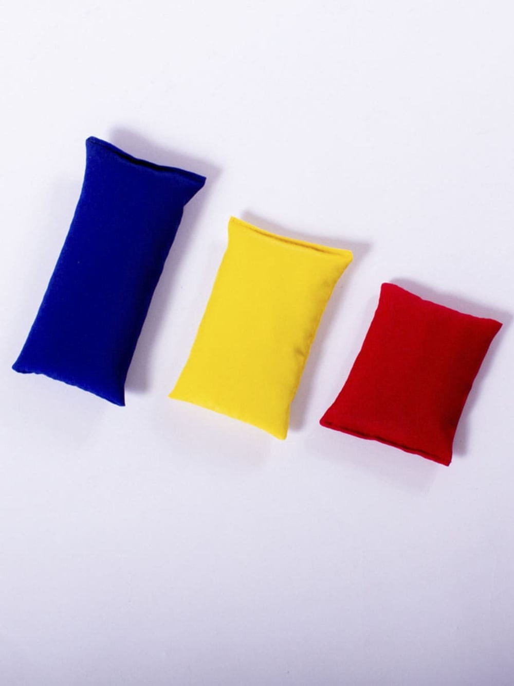 Развивают тактильные ощущения