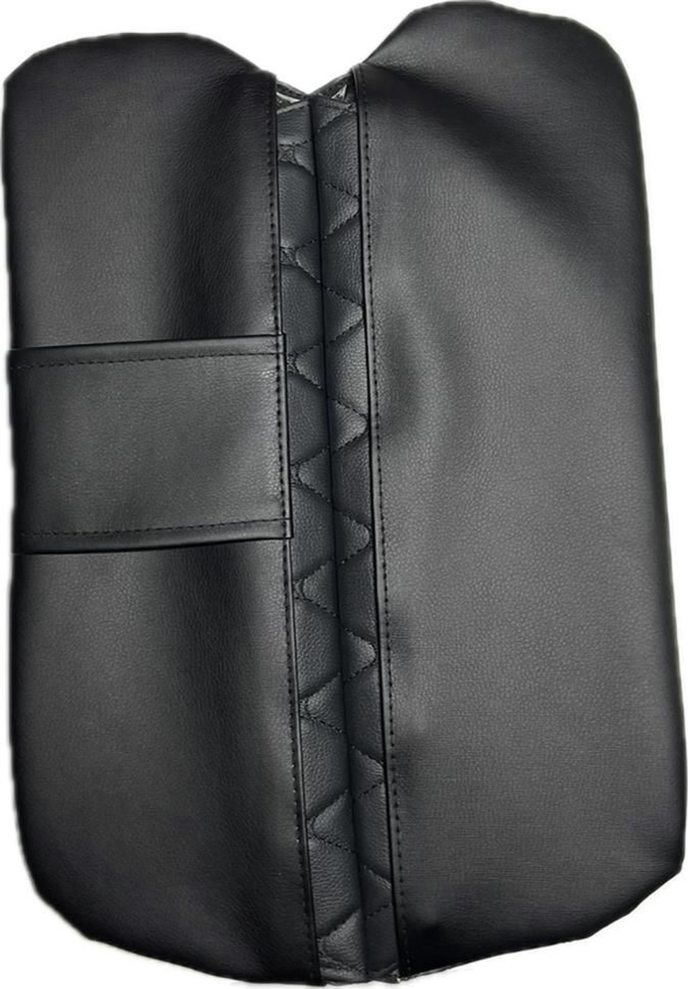 Чехлы на козырьки ВАЗ 2104, 2105, 2107 (чёрная нить Бабочка)