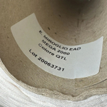 MEGA - E.Miroglio; 60% вискоза, 40%п/а; 200/100гр; шнурок; col.QTL; цвет: белый жемчужный; S703 Есть мал. бобинка 73гр.