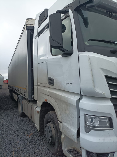 КамАЗ 54901 4x2 Седельный тягач 54901-054-94 (Дизельный, 11,9 л, 450 л.с., АТ)