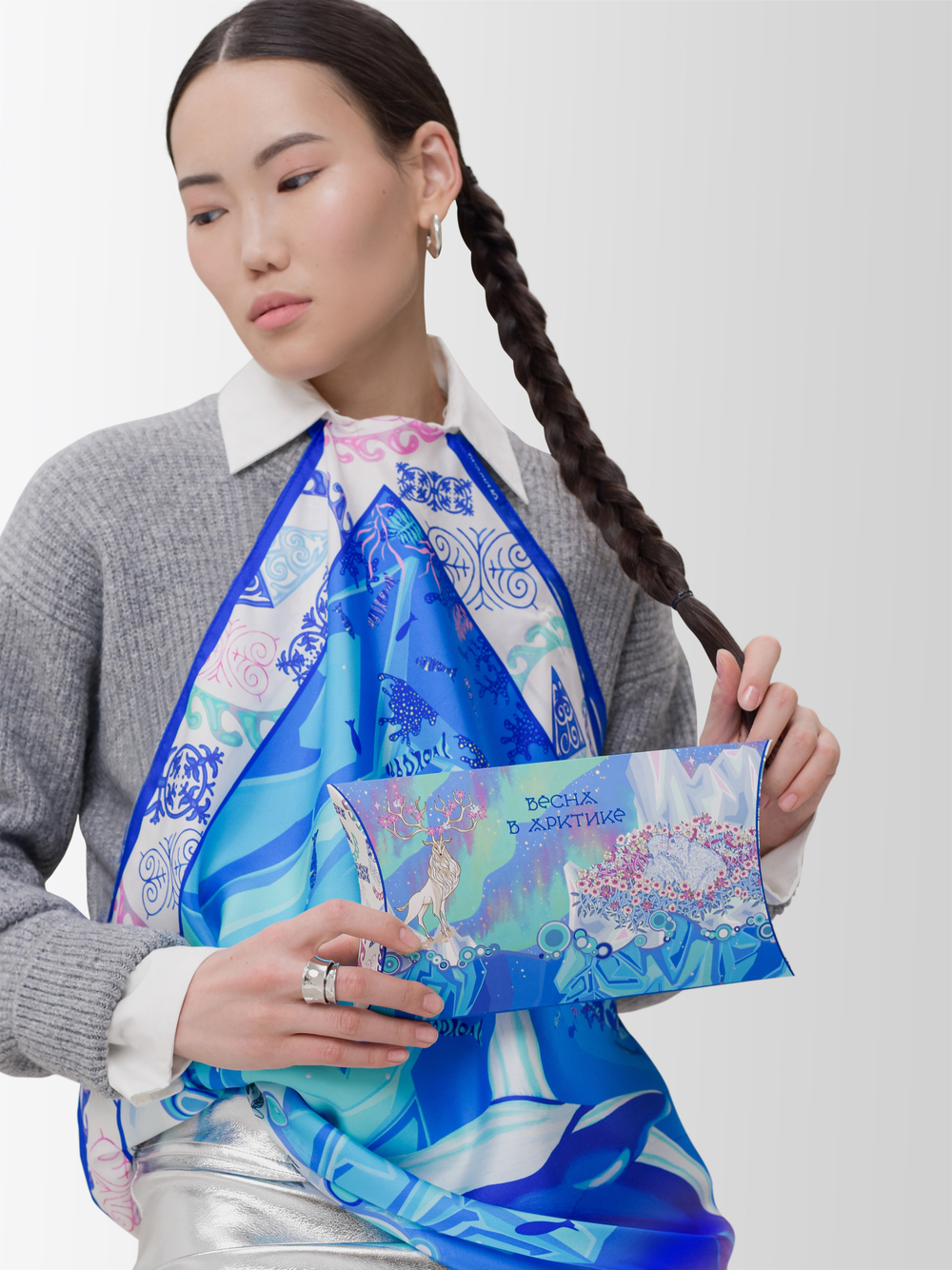 Платок «Весна в Арктике» 100% шёлк