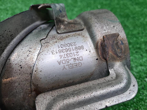 Насадка глушителя левая Geely Tugella (2022-2024)