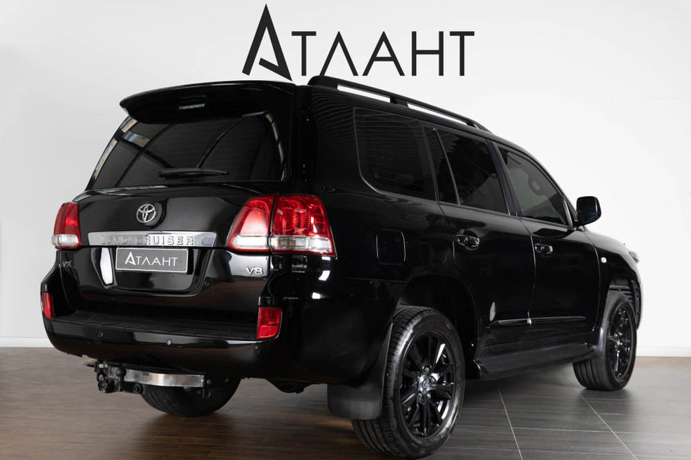 Toyota RAV4, 2020 год