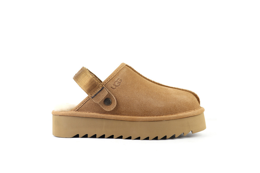 UGG Goldenstar Clog Platform Chestnut