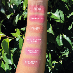 Mia Cosmetics Cheek Freak Matte - Пудровая румяна с матовым финишем оттенок 01 Coral Blend, 10 g