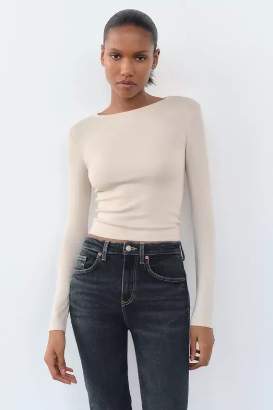 ZARA ФУТБОЛКА ИЗ ХЛОПКА И МОДАЛА С ДЛИННЫМИ РУКАВАМИ, ЭКРЮ