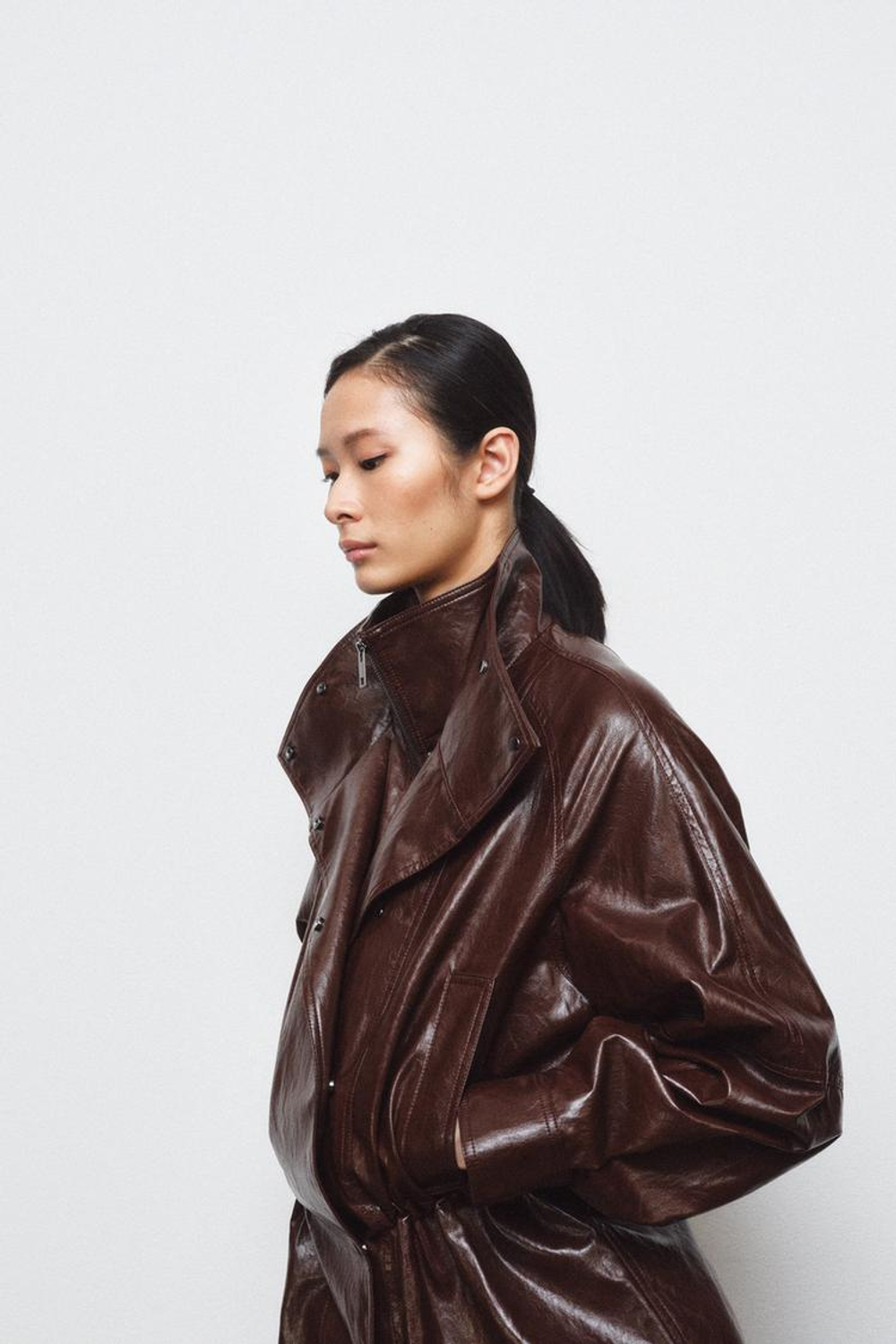 ZARA КУРТКА ИЗ ИСКУССТВЕННОЙ КОЖИ — ZW COLLECTION, КОРИЧНЕВЫЙ