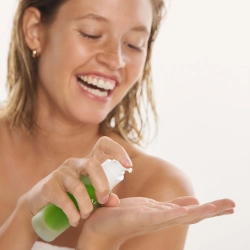 DEEP GEL - Очищающий гель для лица с витамином В2, 50 мл