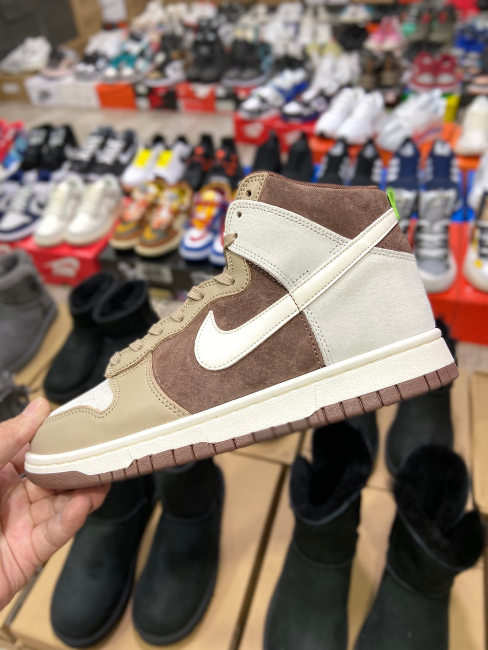 Nike Dunk High Light Chocolate