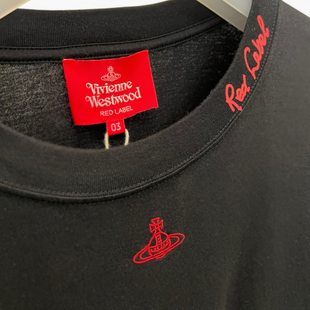 VIVIENNE WESTWOOD RED LABEL ЛОНГСЛИВ ЧЕРНЫЙ С ВЫШИВКОЙ В ВИДЕ ЛОГОТИПА БРЕНДА